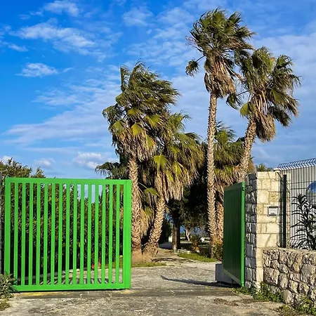 Villa Paradiso *